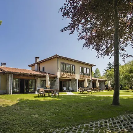 Buga Ii * Posada De Llanes